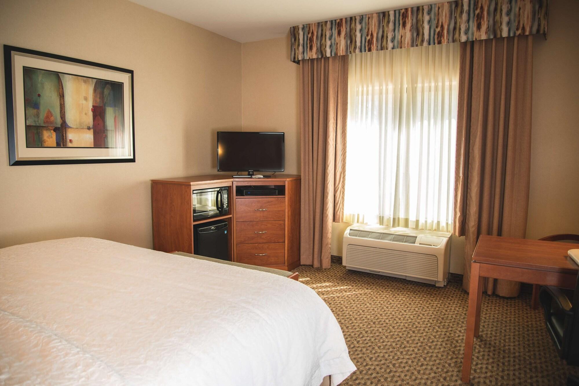 Hampton Inn & Suites Greeley Kültér fotó